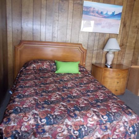 Atomic Inn Beatty Near Death Valley Ngoại thất bức ảnh